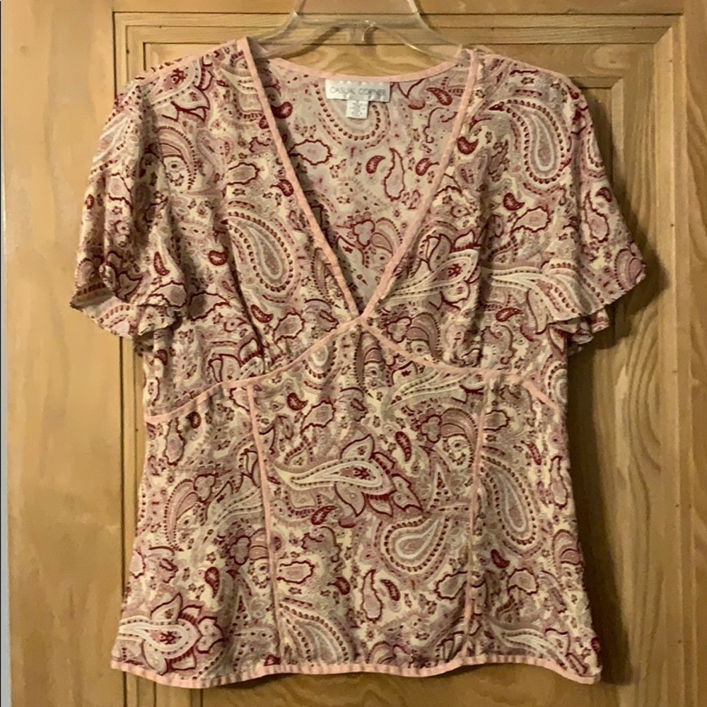 Casual Corner blouse
